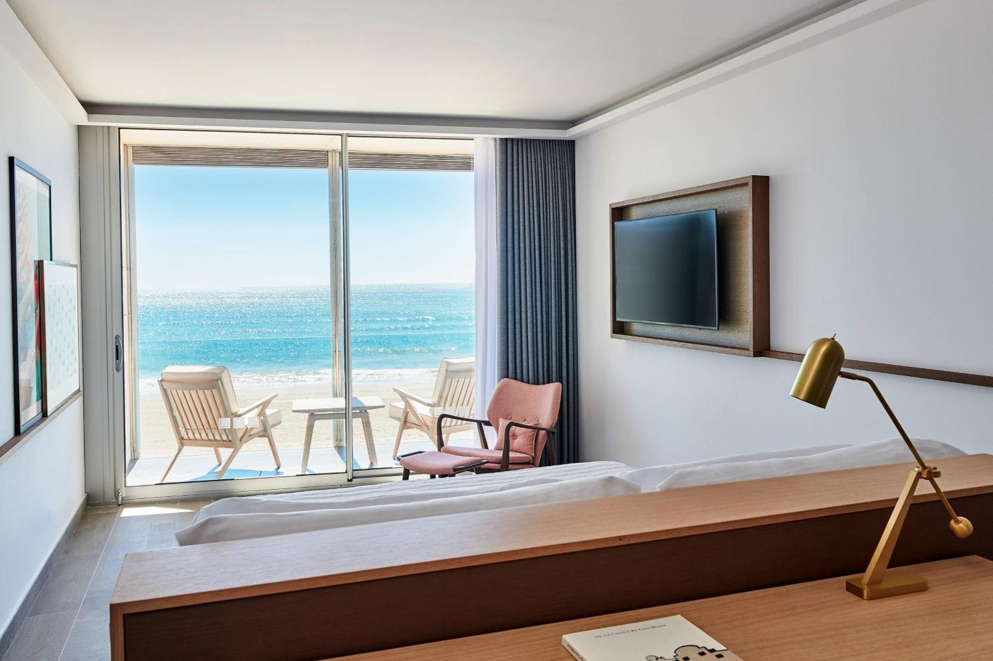 Premium Beachfront Contemporary Twin Room,1774433405:JPEG